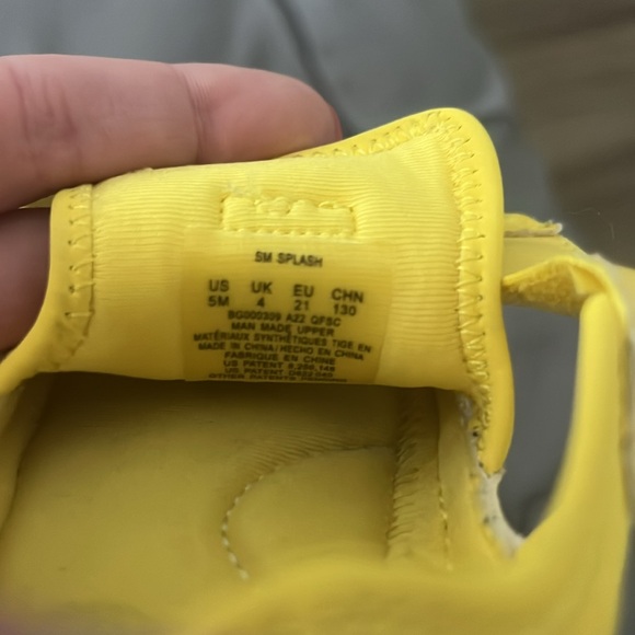 Stride Rite Soft Sandals - Lemon - Picture 4 of 4